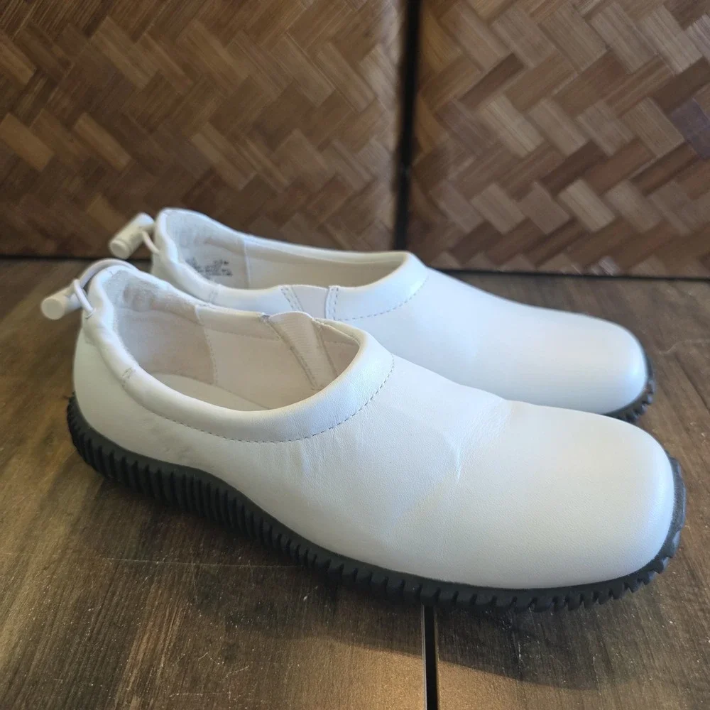 Bass Shoes Women's Size 5.5M White Leather Leila Slip On‎ Comfort Loafer Casual
